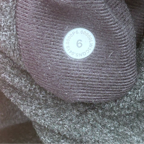 Lululemon Go Forward Pullover Fleece Sweater Sweatshirt| Size 6 - Picture 13 of 13